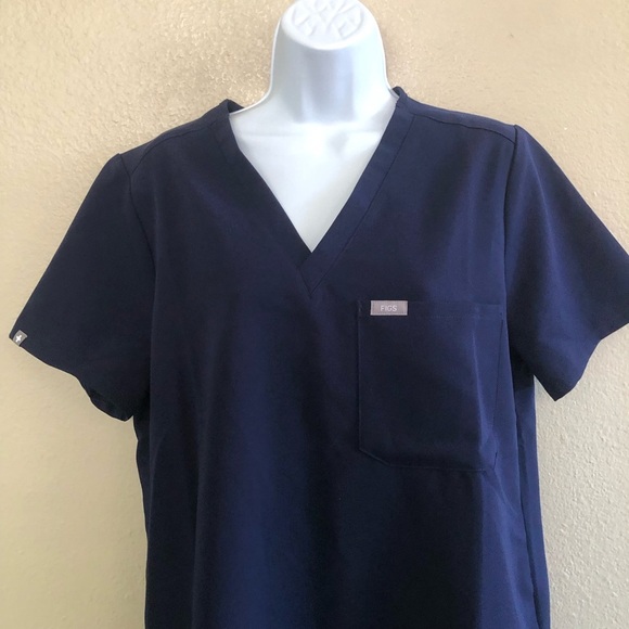 Figs Technical Collection Catarina Navy Blue One Scrub Top Size L - Picture 6 of 14
